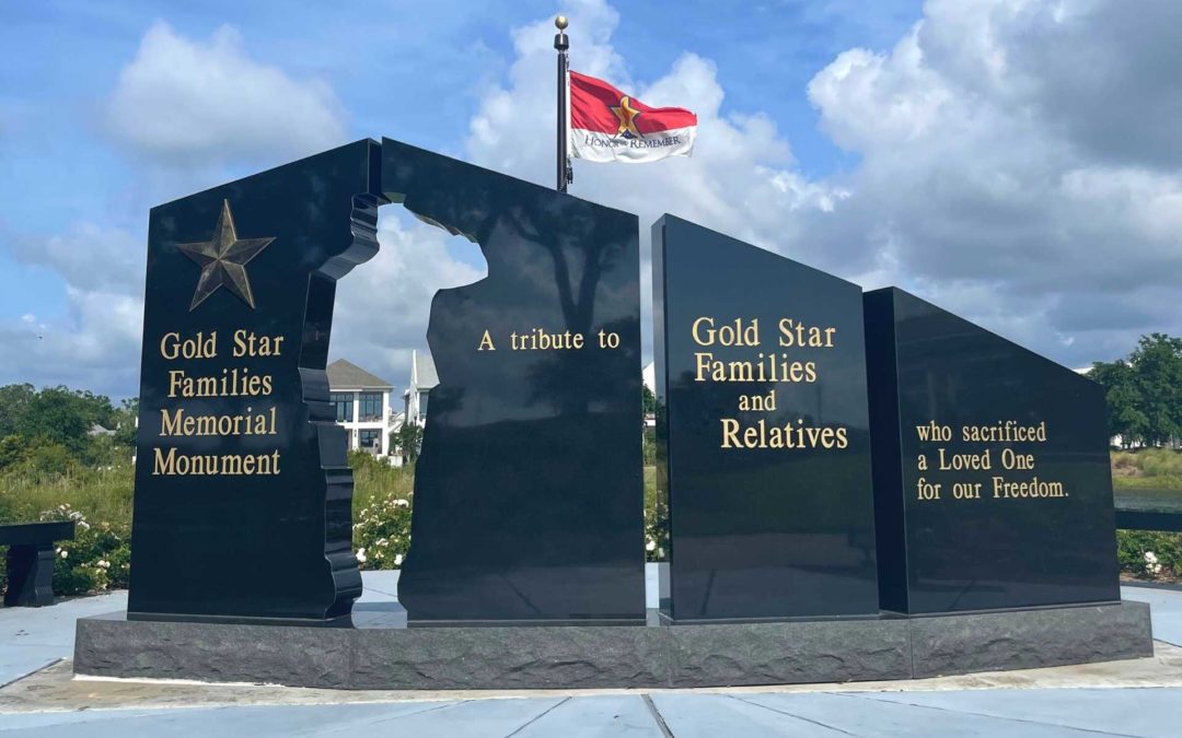 AWKO Gold Star Memorial statue in Pensacola Veterans park