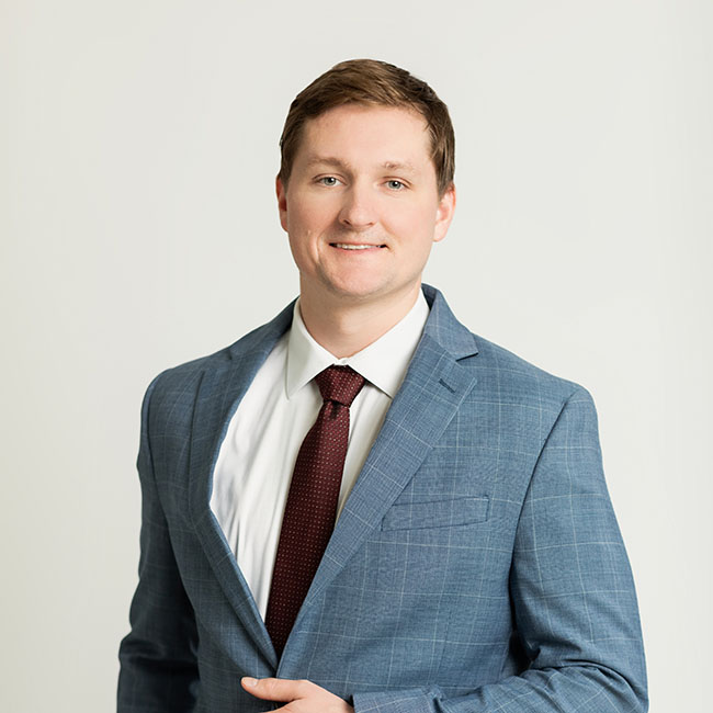 emily gardella headshot